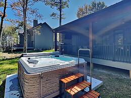 Holiday House by Taylor Made Deep Creek