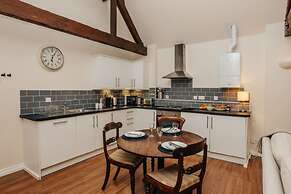 Garden Lodge in Aston Tirrold