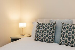 Garden Lodge in Aston Tirrold