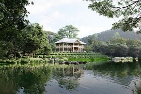 Lost Horizon Resort - Khao Sok