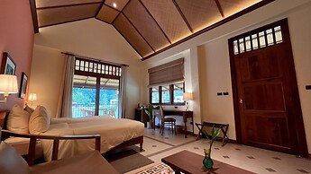Lost Horizon Resort - Khao Sok
