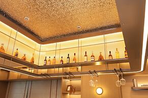Licheng Platinum Hotel