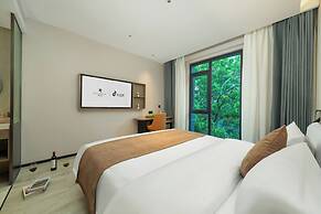 Licheng Platinum Hotel