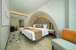 Licheng Platinum Hotel