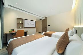 Licheng Platinum Hotel