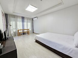 Seongsan Morning Sunset Pension