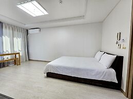 Seongsan Morning Sunset Pension