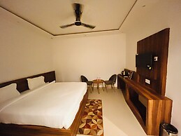 Hotel Mira Siwan
