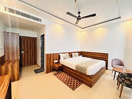 Hotel Mira Siwan