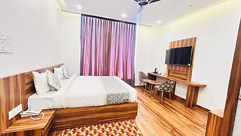 Hotel Mira Siwan
