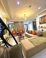 Luna Apartment