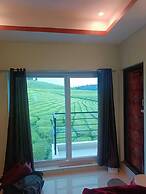 Rose garden enclave for families
