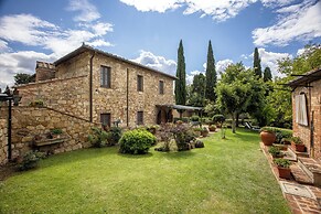 Maria Gabriella Home & Cottage