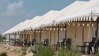 Royal Gadhvi Desert Camp