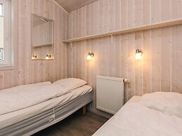 4 Star Holiday Home in Friedrichkoog