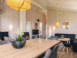 4 Star Holiday Home in Friedrichkoog