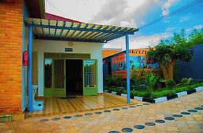 Breeze House Gikondo