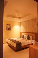 Hotel Aashiyana