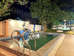 Anand Mansion