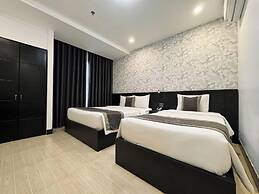 Lion 8 Hotel