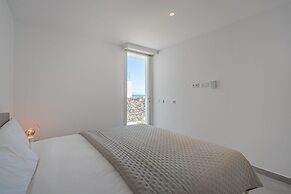 Casangular by Upper
