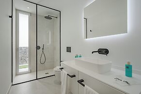 Casangular by Upper