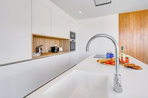 Casangular by Upper