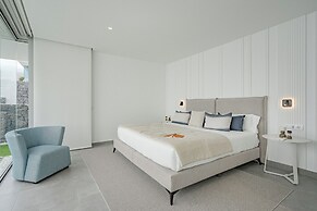 Casangular by Upper