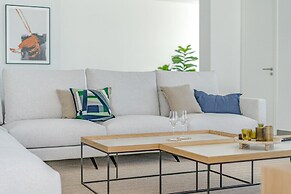 Casangular by Upper