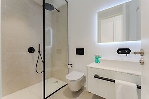 Casangular by Upper