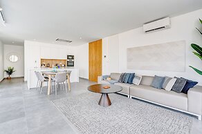 Casangular by Upper