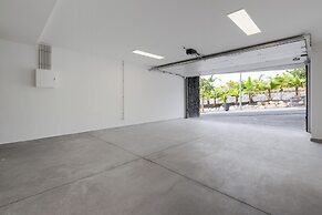 Casangular by Upper