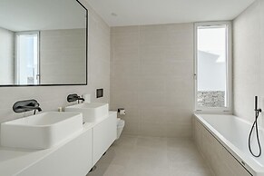 Casangular by Upper