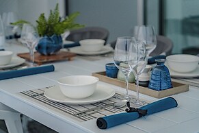 Casangular by Upper