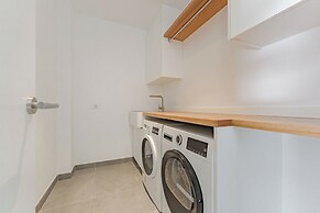 Casangular by Upper
