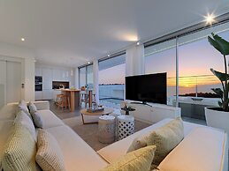 Casangular by Upper