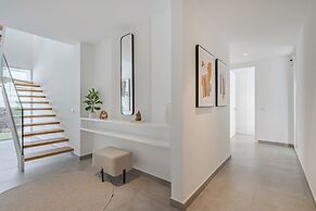 Casangular by Upper