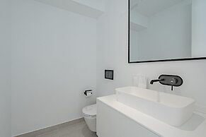 Casangular by Upper