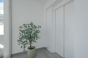 Casangular by Upper