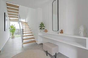 Casangular by Upper