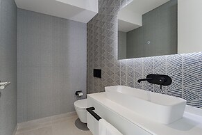 Casangular by Upper