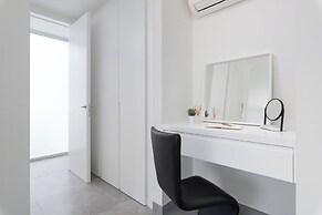 Casangular by Upper