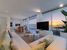 Casangular by Upper