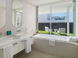 Casangular by Upper