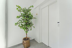 Casangular by Upper