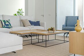 Casangular by Upper