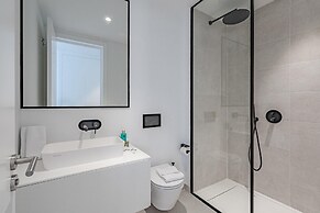 Casangular by Upper