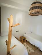 Eco Bay Surf Camp