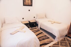 Eco Bay Surf Camp