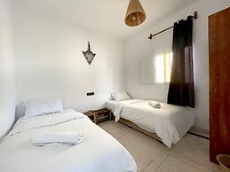 Eco Bay Surf Camp